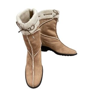 VANELI Tan Suede Fur Lined Women’s Boots - Sz 6 1/2